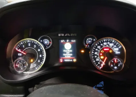 2021 Ram 1500 Big Horn 4X4 6'4 Box from USA, damaged, VIN 1C6RRFMG2MN626186